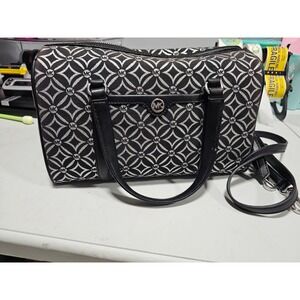 Michael Kors Jet Set Travel Medium Duffle Bag Black and Silver Floral Jacquard
